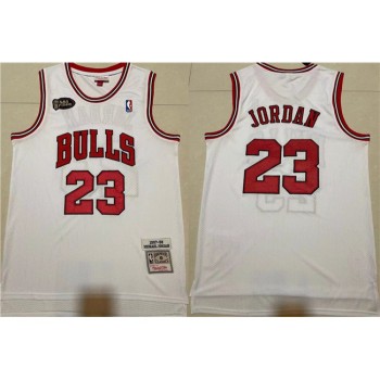 Men's Chicago Bulls #23 Michael Jordan White 1997-98 Throwback Stitched Jersey Men's Chicago Bulls #23 Michael Jordan White 1997-98 Throwback Stitched Jersey