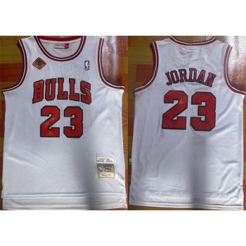 Men's Chicago Bulls #23 Michael Jordan White 1997-98 Stitched Jersey Men's Chicago Bulls #23 Michael Jordan White 1997-98 Stitched Jersey