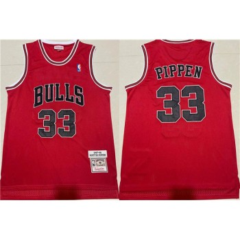 Men's Chicago Bulls #33 Scottie Pippen 1997-98 Red Throwback Stitched Jersey Men's Chicago Bulls #33 Scottie Pippen 1997-98 Red Throwback Stitched Jersey