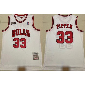 Men's Chicago Bulls #33 Scottie Pippen White 1997-98 Throwback Stitched Jersey Men's Chicago Bulls #33 Scottie Pippen White 1997-98 Throwback Stitched Jersey