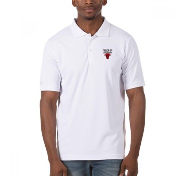Men's Chicago Bulls Antigua White Legacy Pique Polo Men's Chicago Bulls Antigua White Legacy Pique Polo