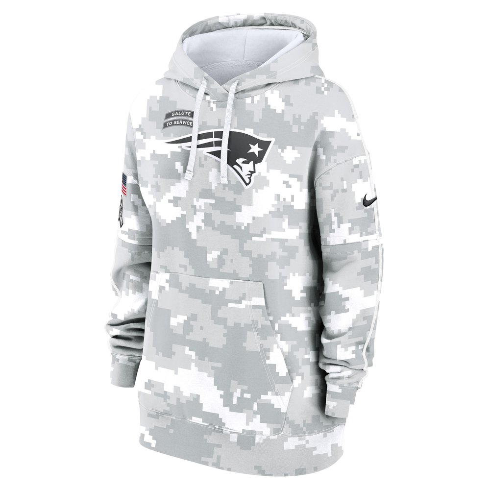 Women's New England Patriots Arctic Camo 2024 Salute To Service Club Fleece Pullover Hoodie