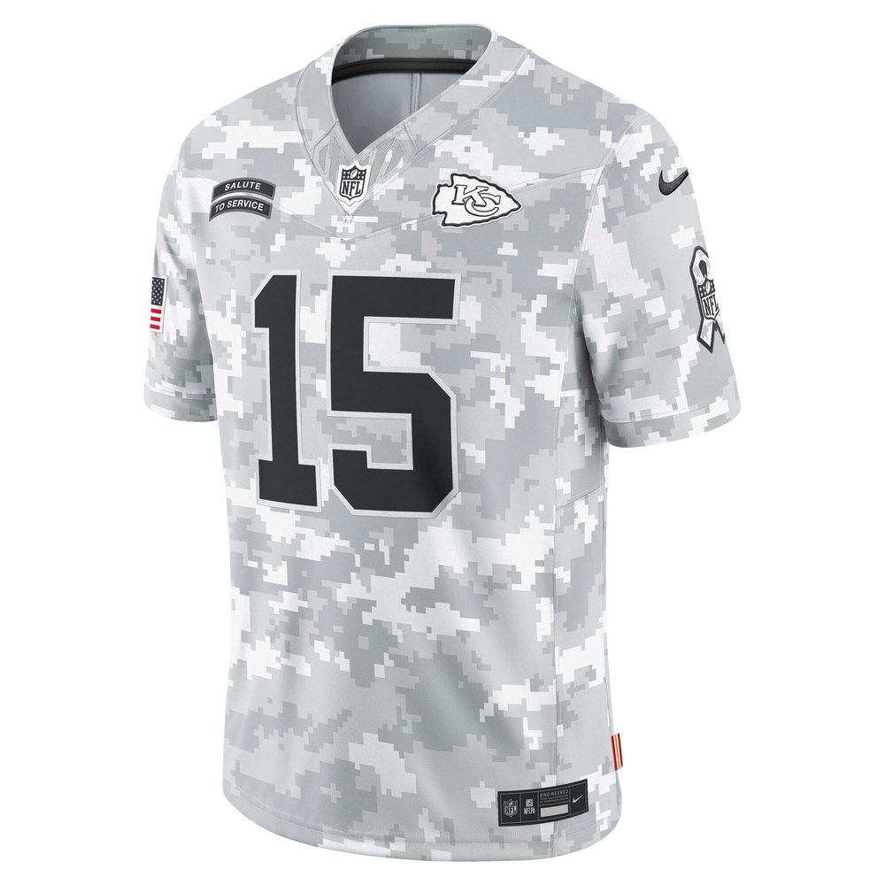 Men's Kansas City Chiefs #15 Patrick Mahomes Arctic Camo 2024 Salute to Service Limited Jersey