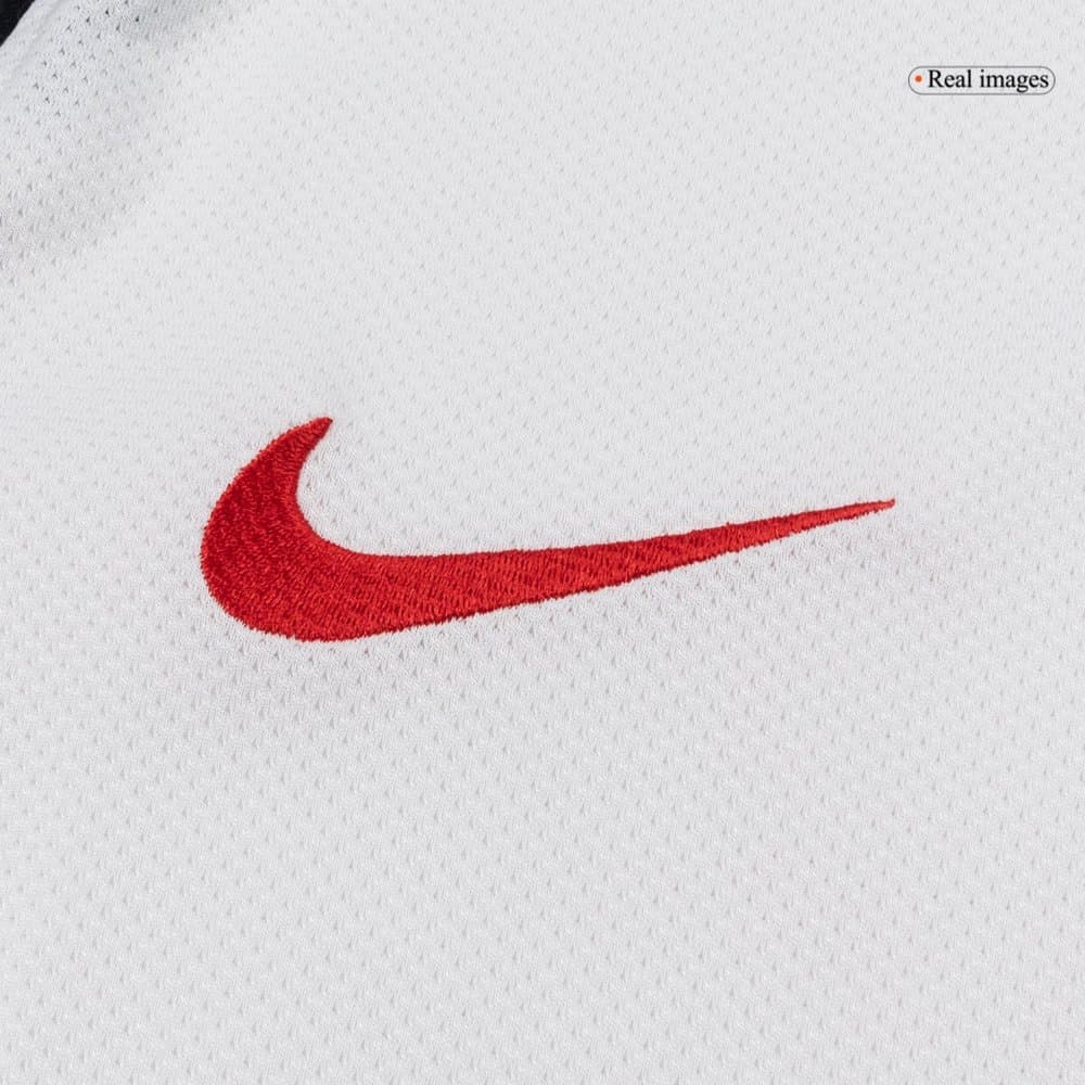 Men's Manchester United Away Retro Soccer Jersey 2010/11 Men's Manchester United Away Retro Soccer Jersey 2010/11