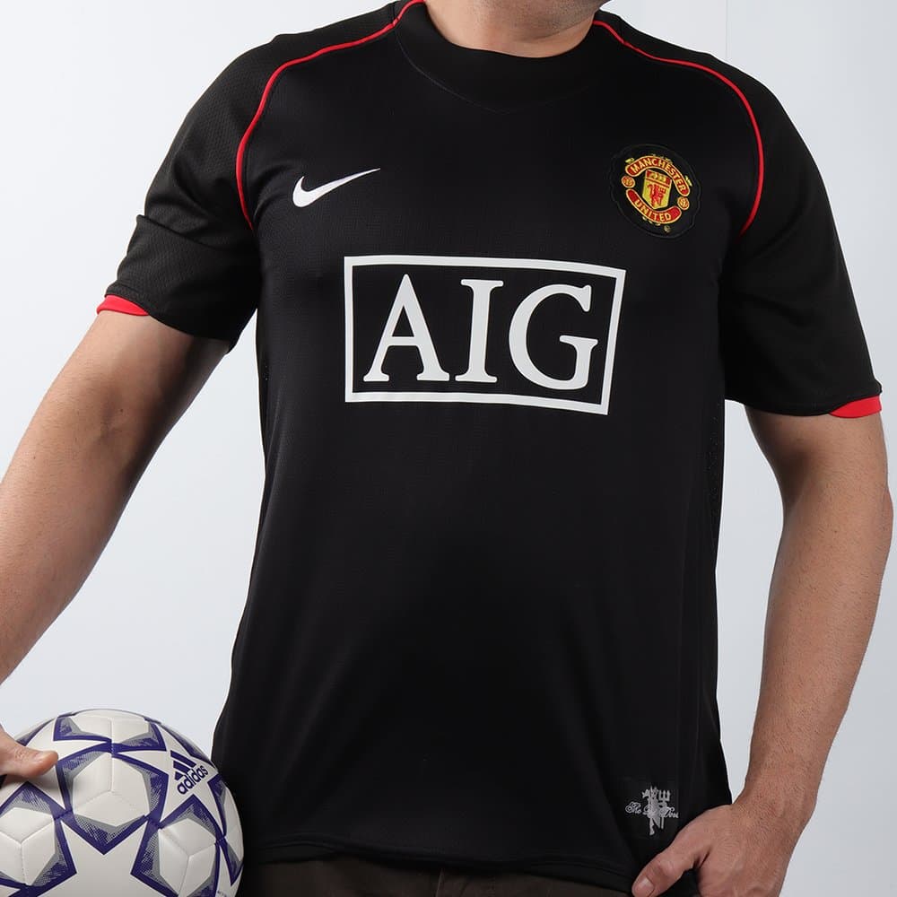 Men's Manchester United Away Retro Soccer Jersey 2007/08 Men's Manchester United Away Retro Soccer Jersey 2007/08
