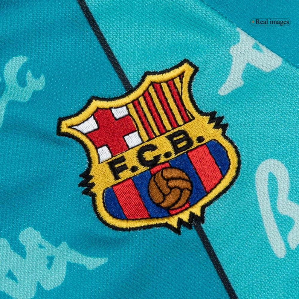 Men's Barcelona Away Retro Soccer Jersey 1996/97