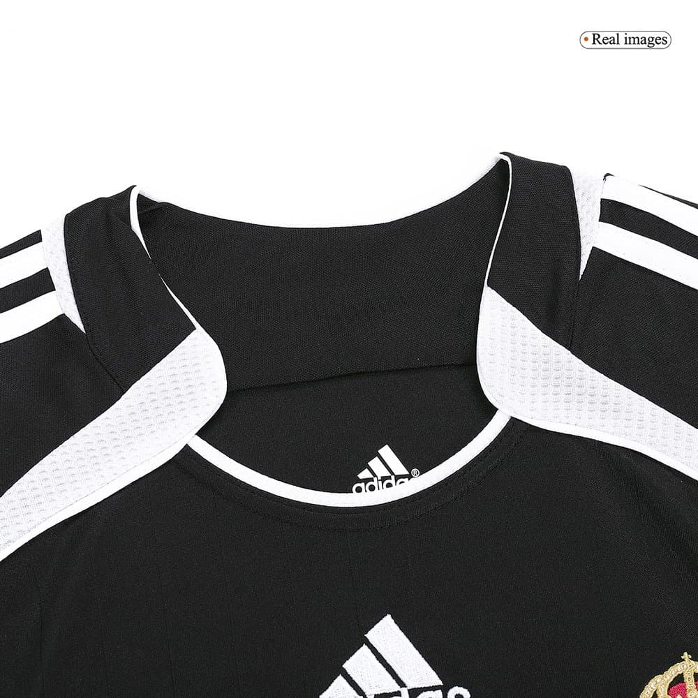 Men's Real Madrid Away Retro Soccer Jersey 2006/07