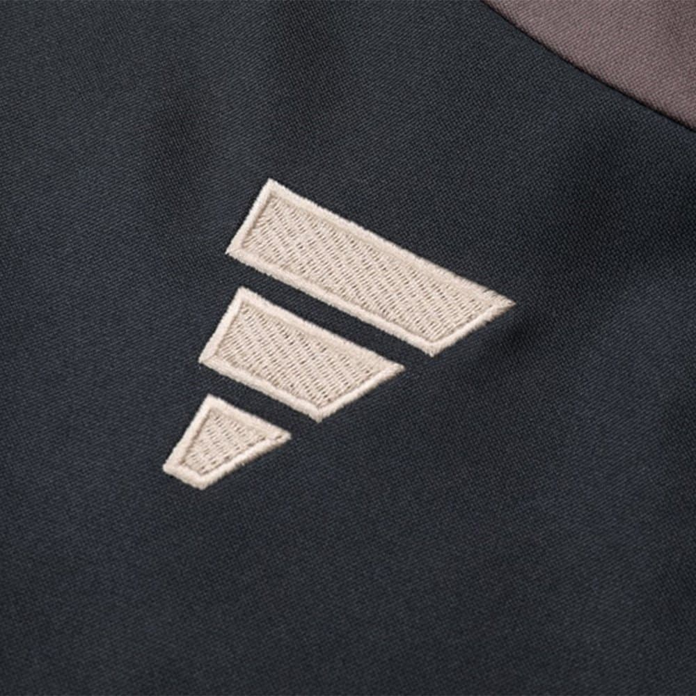 Men's Real Madrid 1/4 Zip Tracksuit Gray 2024/25 Men's Real Madrid 1/4 Zip Tracksuit Gray 2024/25