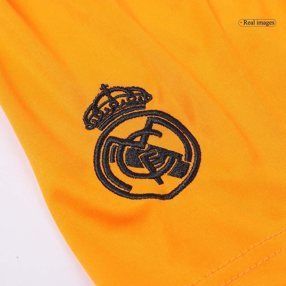 Kid's Real Madrid Away Soccer Jersey Kit 2024/25 Kid's Real Madrid Away Soccer Jersey Kit 2024/25