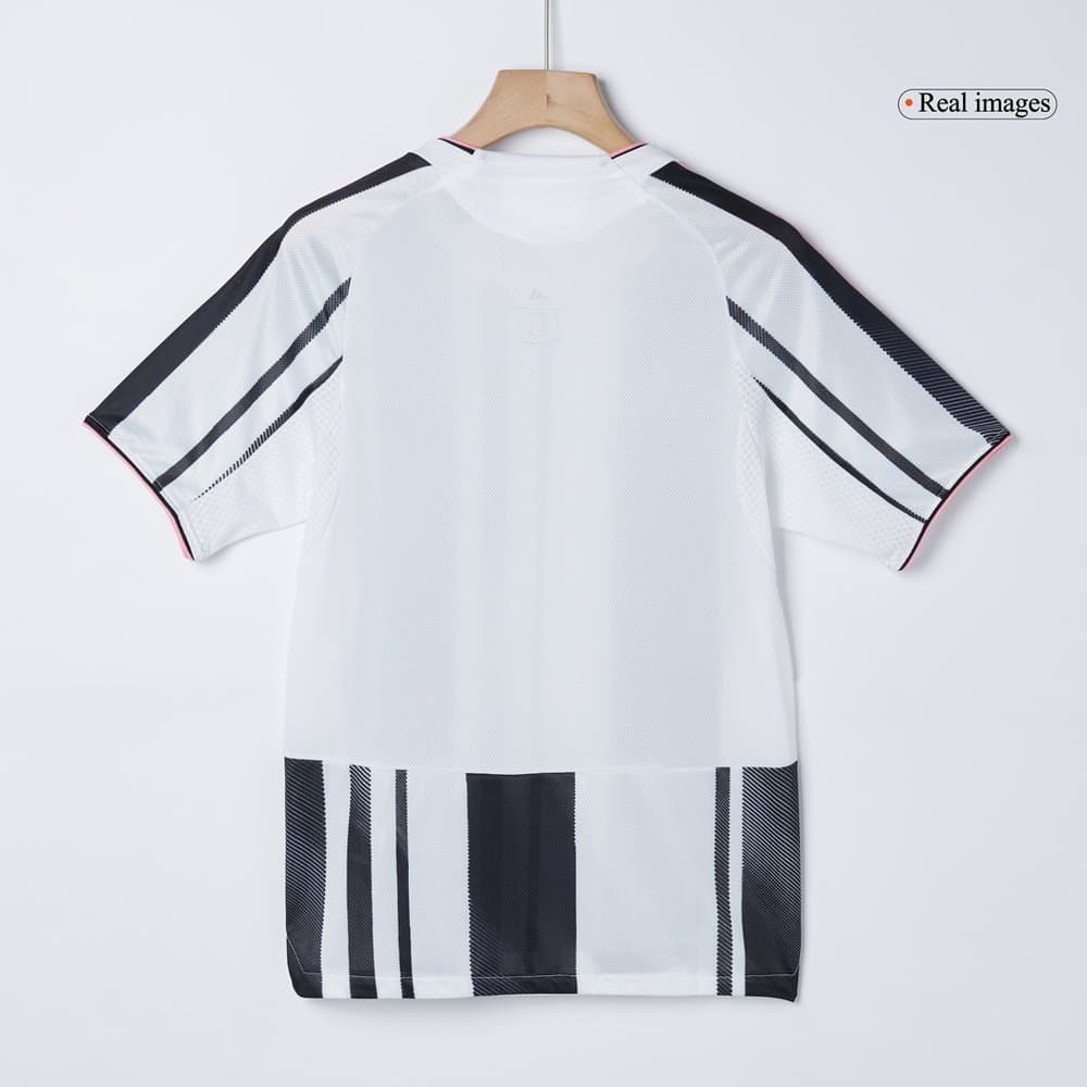 Men's Juventus Home Authentic Jersey 2025/26 Men's Juventus Home Authentic Jersey 2025/26