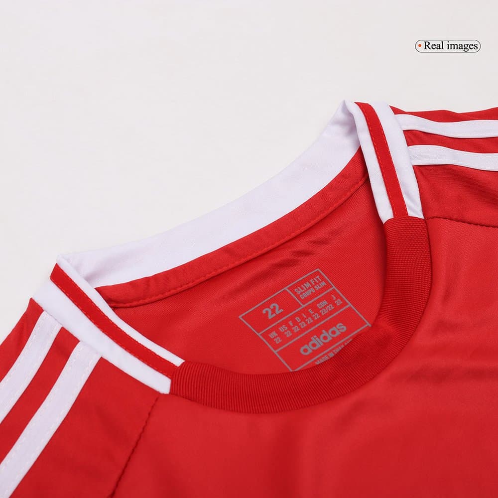 Kid's Manchester United Home Soccer Jersey Kit 2024/25 Kid's Manchester United Home Soccer Jersey Kit 2024/25