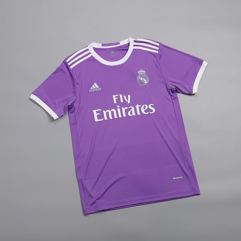 Men's Real Madrid Away Retro Soccer Jersey 2016/17