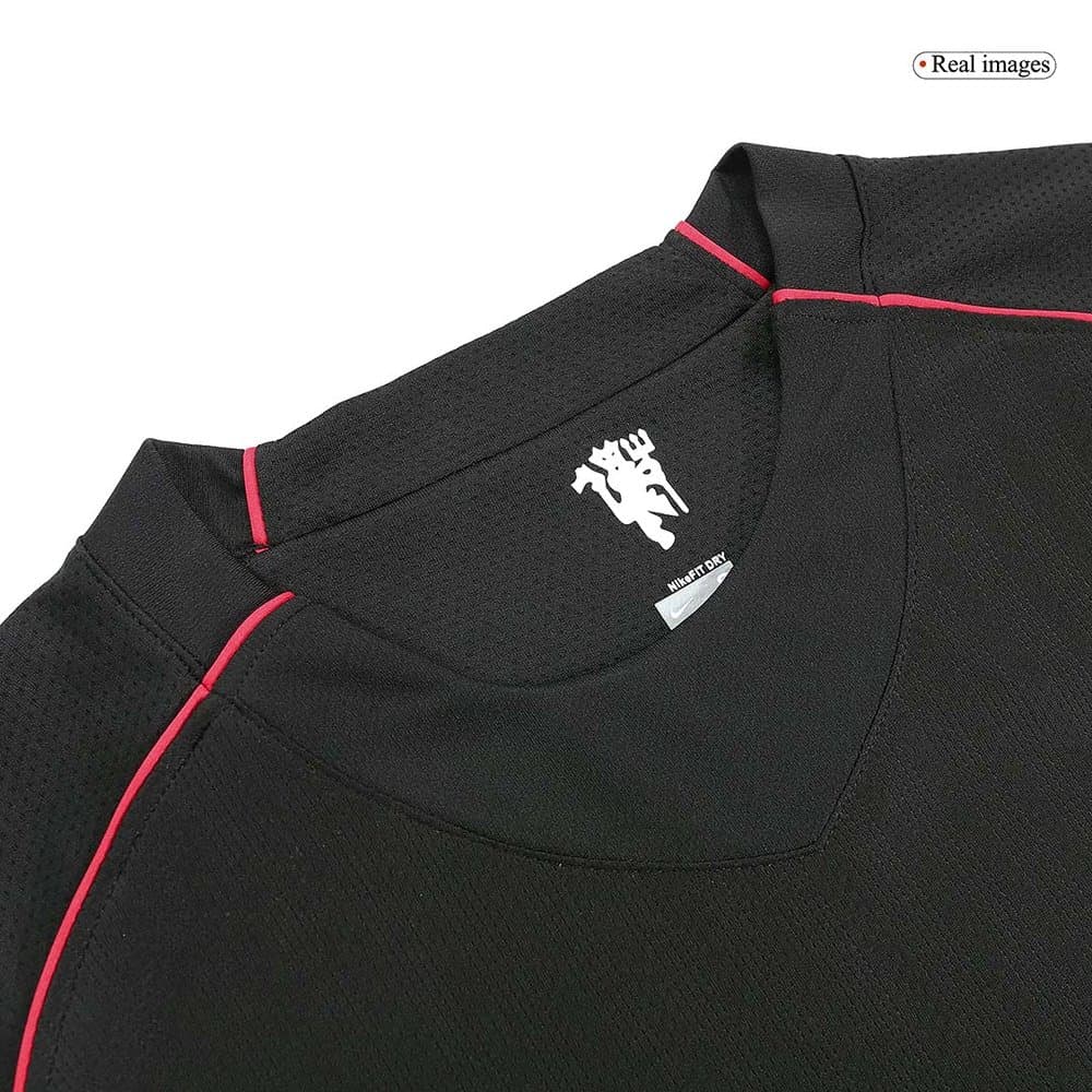 Men's RONALDO #7 Manchester United Away Long Sleeve Retro Soccer Jersey 2007/08 Men's RONALDO #7 Manchester United Away Long Sleeve Retro Soccer Jersey 2007/08
