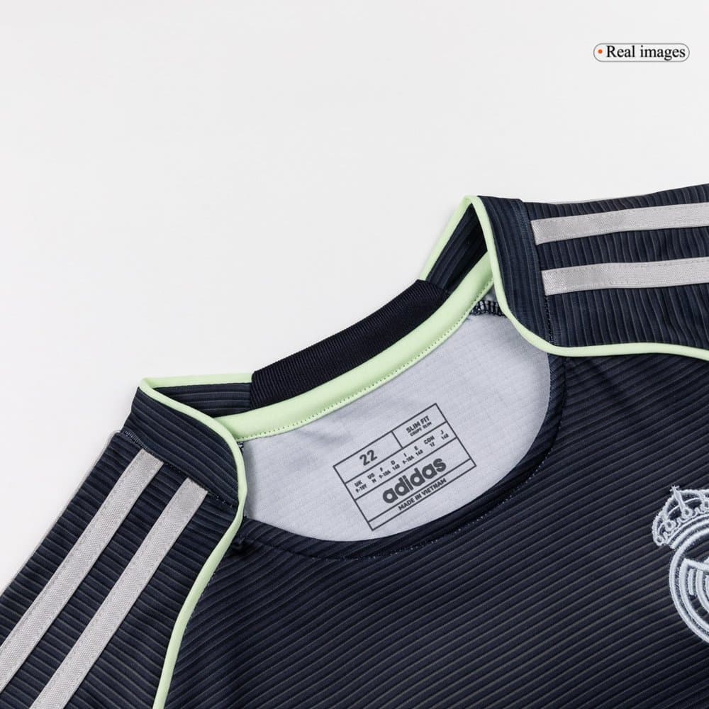 Kid's Real Madrid Away Soccer Jersey Kit 2025/26 Kid's Real Madrid Away Soccer Jersey Kit 2025/26