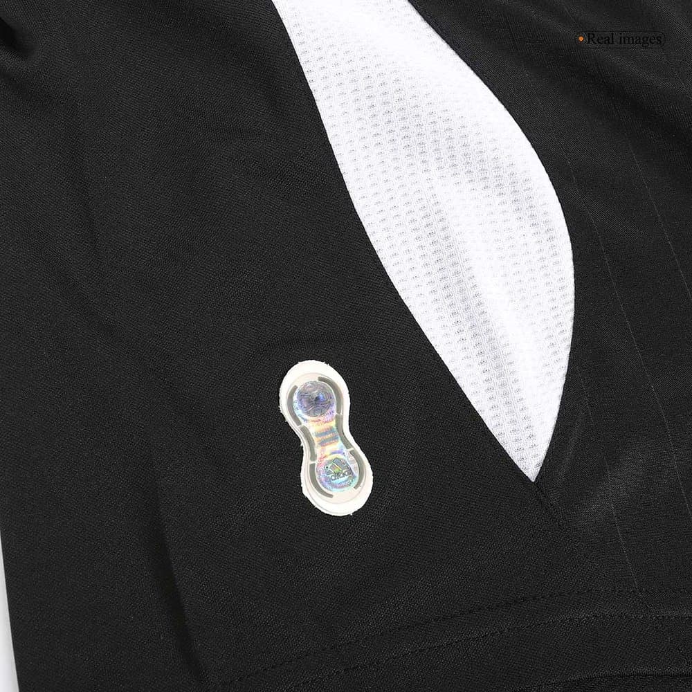 Men's RAUL #7 Real Madrid Away Retro Soccer Jersey 2006/07