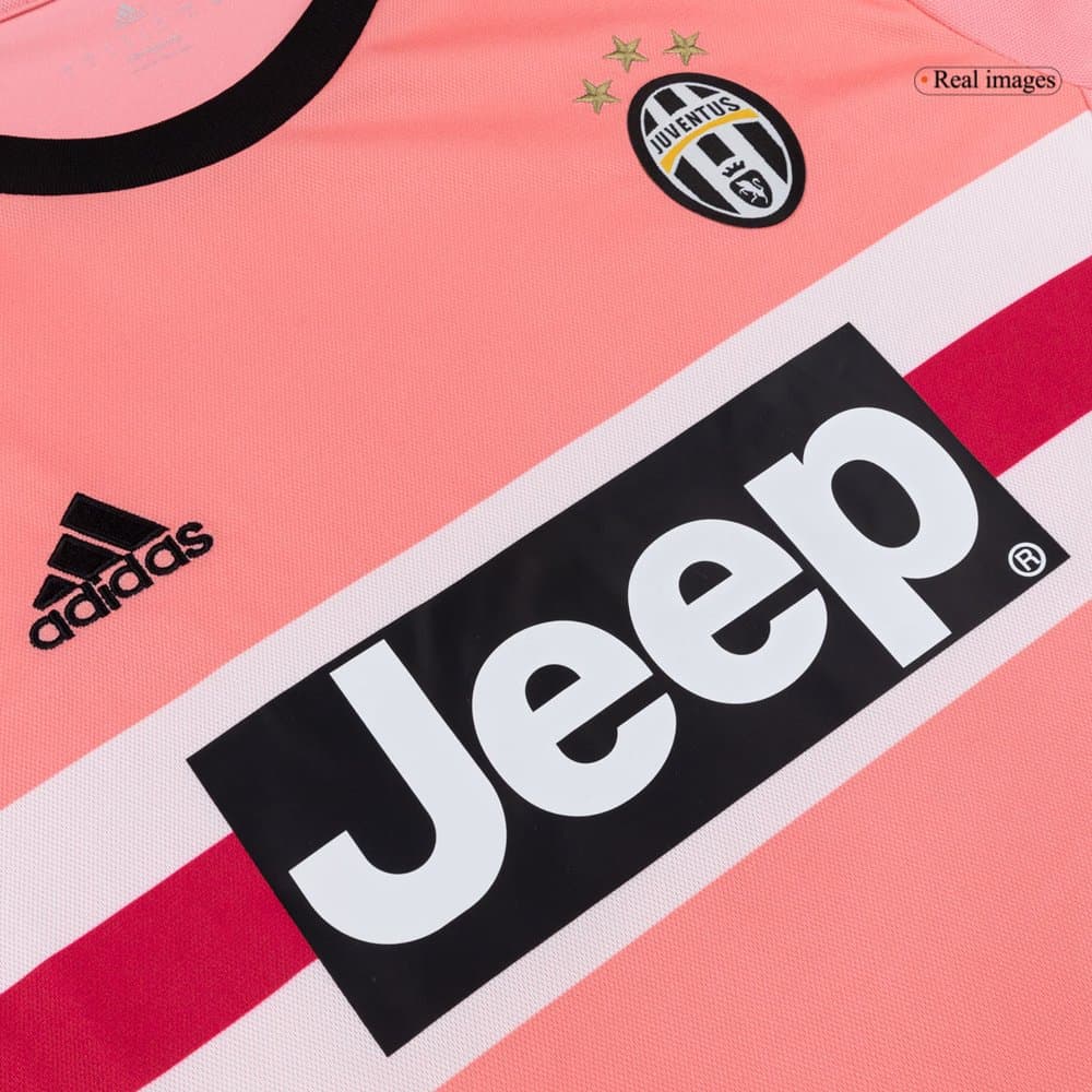 Men's Juventus Away Retro Soccer Jersey 2015/16 Men's Juventus Away Retro Soccer Jersey 2015/16