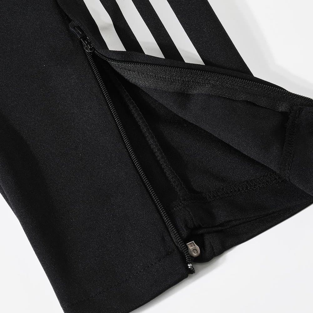 Kid's Real Madrid 1/4 Zip Tracksuit 2025/26 Kid's Real Madrid 1/4 Zip Tracksuit 2025/26