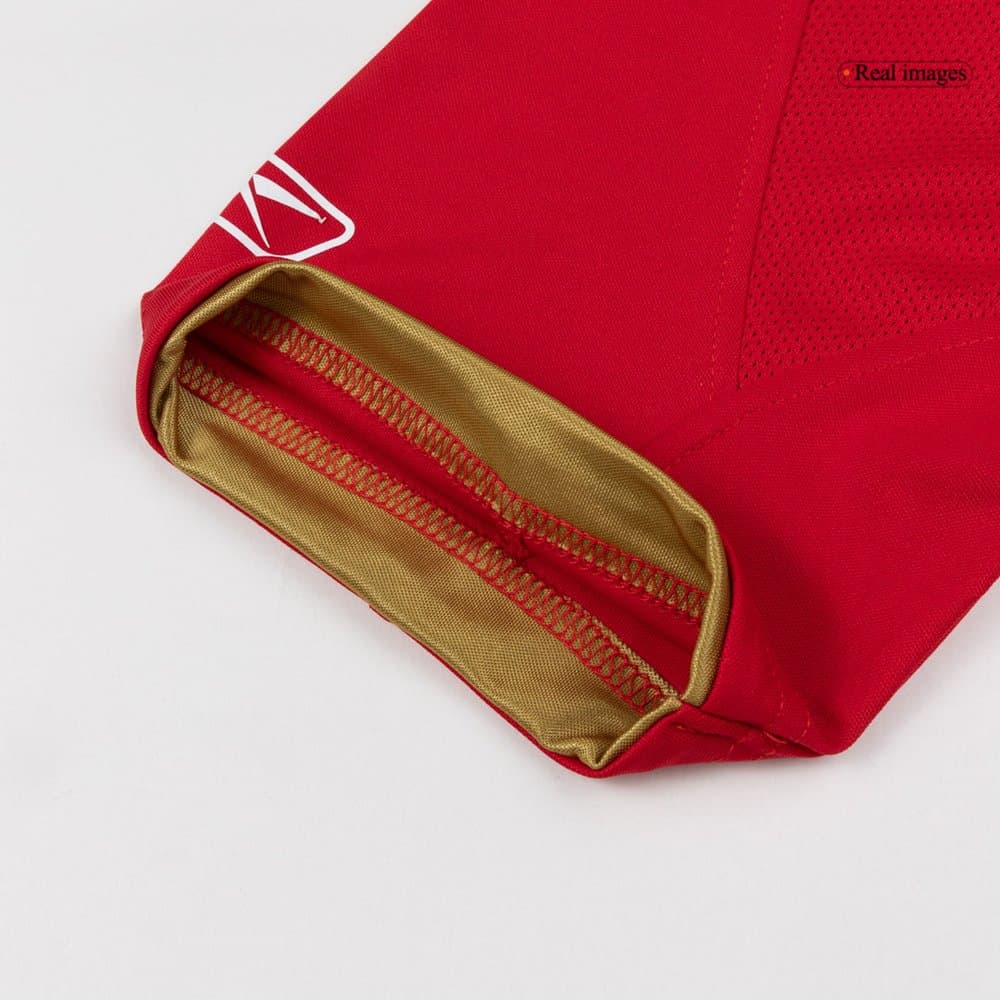 Men's Liverpool Home Retro Soccer Jersey 2005/06 Men's Liverpool Home Retro Soccer Jersey 2005/06