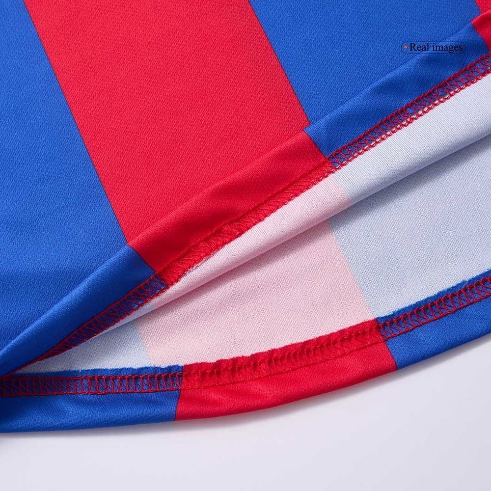 Men's XAVI #6 Barcelona Home Retro Soccer Jersey 2001/02