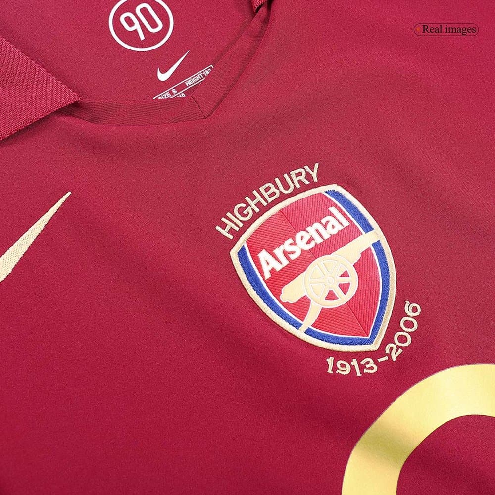 Men's BERGKAMP #10 Arsenal Home Retro Soccer Jersey 2005/06