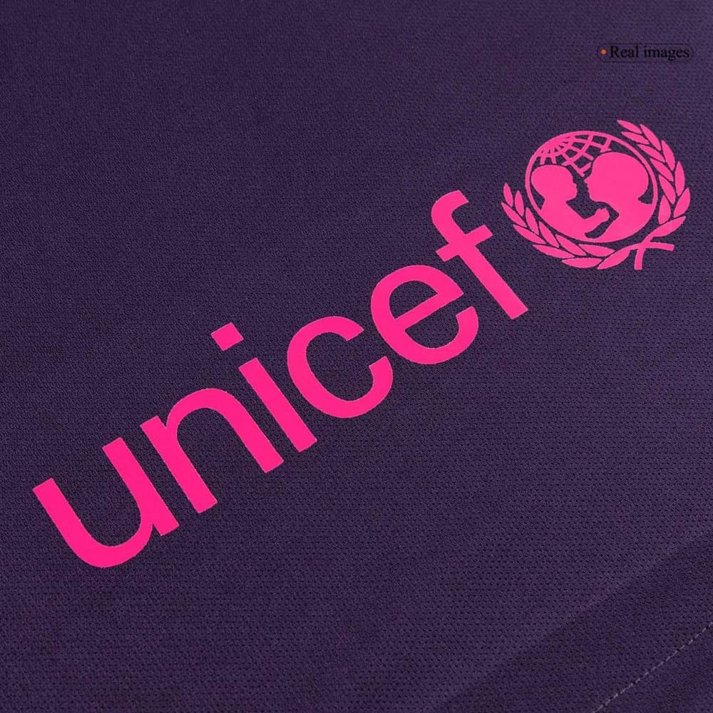 Men's Barcelona Away Retro Soccer Jersey 2016/17
