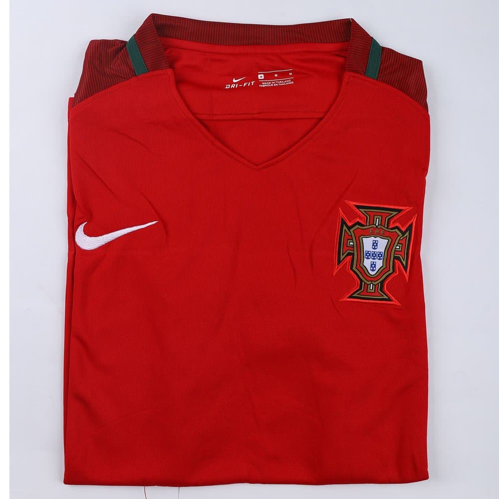 Men's Portugal Home Retro Soccer Jersey 2016