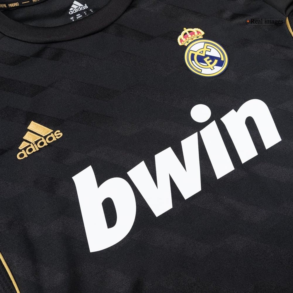 Men's Real Madrid Away Long Sleeve Retro Soccer Jersey 2011/12