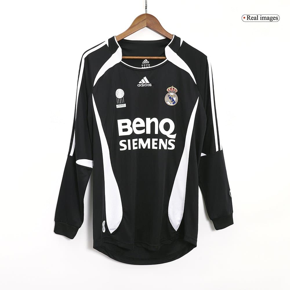 Men's Real Madrid Away Long Sleeve Retro Soccer Jersey 2006/07 Men's Real Madrid Away Long Sleeve Retro Soccer Jersey 2006/07