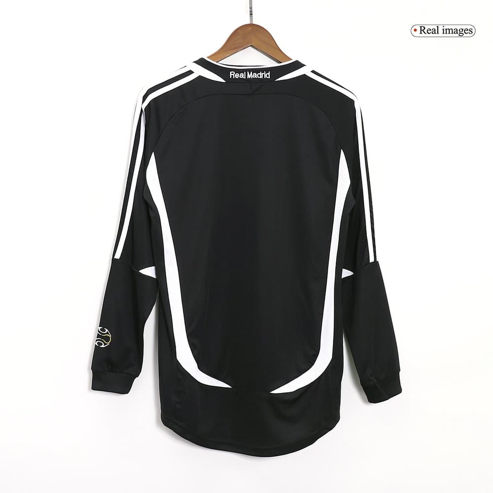 Men's Real Madrid Away Long Sleeve Retro Soccer Jersey 2006/07 Men's Real Madrid Away Long Sleeve Retro Soccer Jersey 2006/07